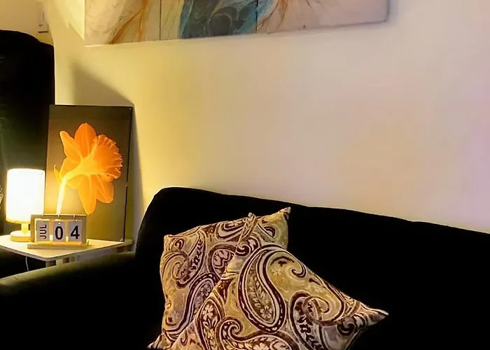 Goshen Heights Luxury Loft By Deca Homes Tondo شقة فندقية *